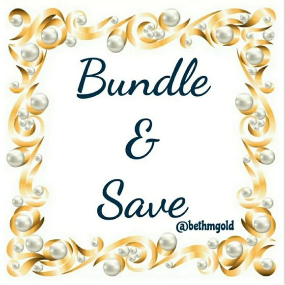 Floral Pendant Necklace Lavender Blue - Picture 12 of 13